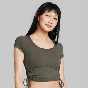 🆕Wild Fable crop top